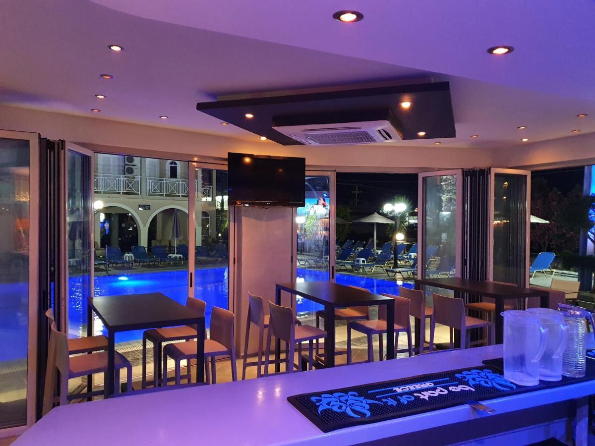 Vivian Hotel Лаганас Экстерьер фото