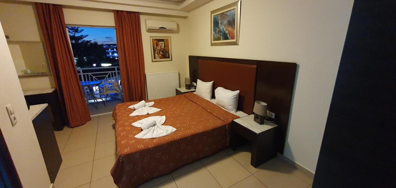 Vivian Hotel Лаганас Экстерьер фото